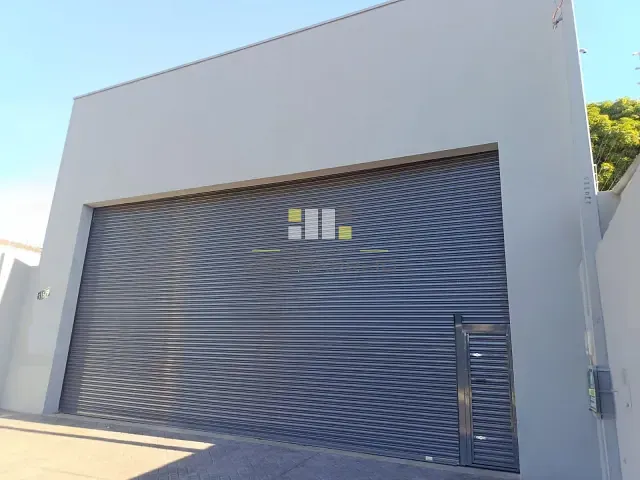 Loja com 375m², para alugar, no bairro Centro em Sumaré