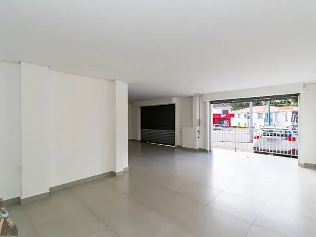 Loja para alugar, no bairro Guabirotuba em Curitiba