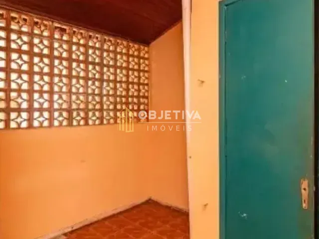 Loja para alugar, no bairro Floresta em Porto Alegre