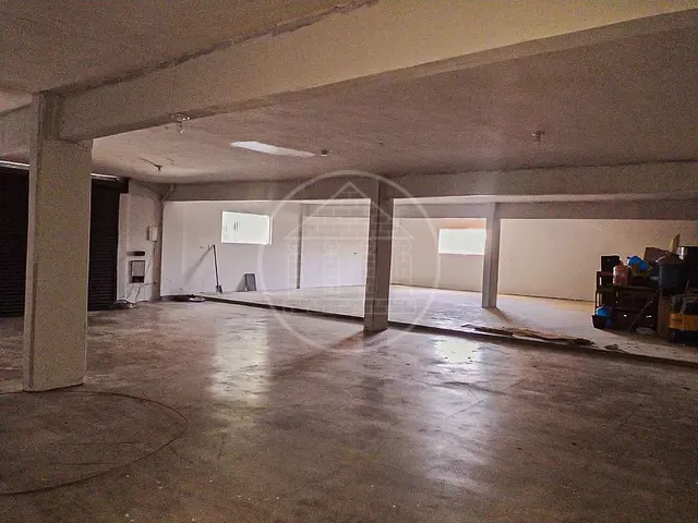 Loja com 280m², para alugar, no bairro Jardim Santa Fé (Zona Sul) em São Paulo
