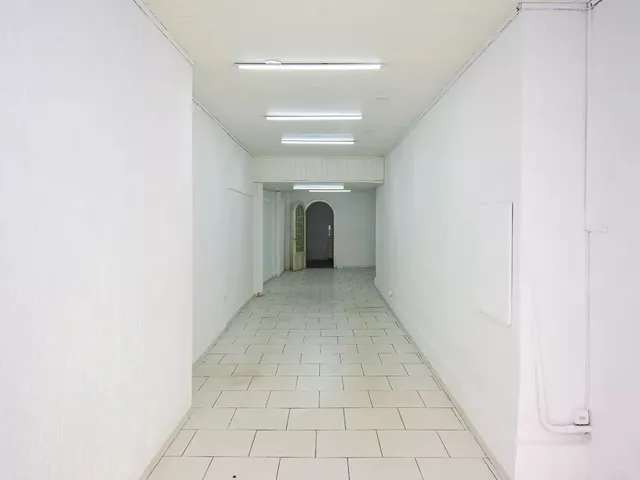 Loja para alugar, no bairro Centro em Curitiba