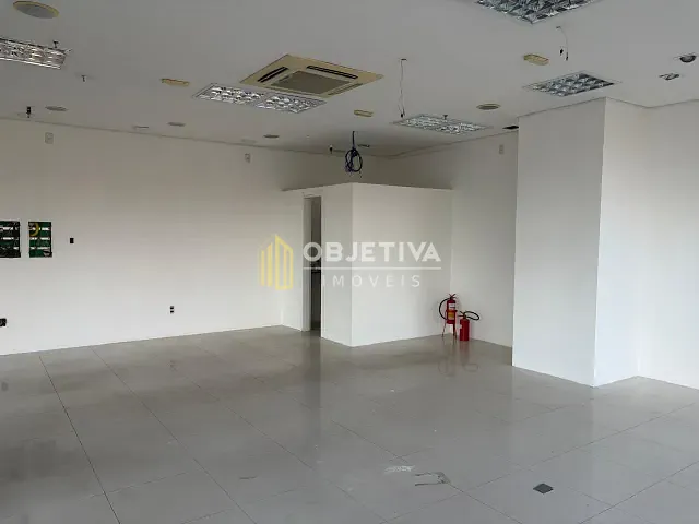 Loja para alugar, no bairro Central Parque em Porto Alegre