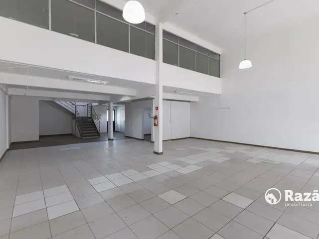Loja para alugar, no bairro Centro em Curitiba