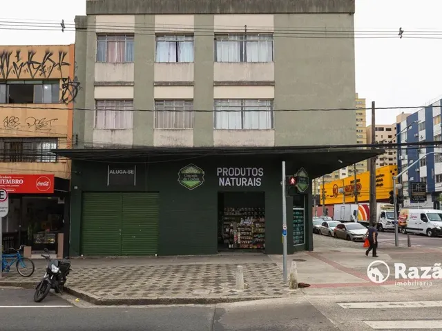 Loja para alugar, no bairro Centro em Curitiba