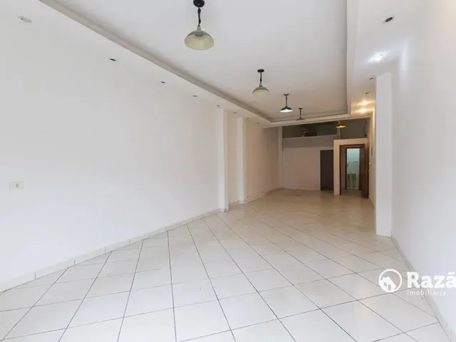 Loja para alugar, no bairro Centro em Curitiba