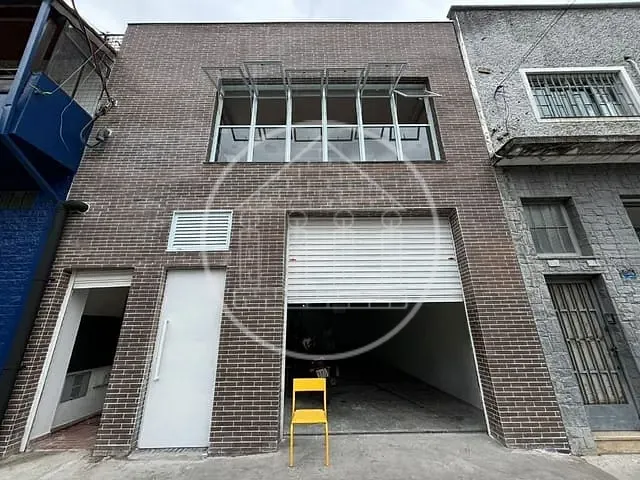 Loja com 180m², para alugar, no bairro Santo Amaro em São Paulo
