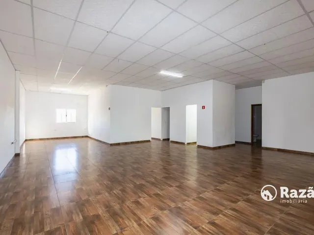 Loja para alugar, no bairro Guaíra em Curitiba