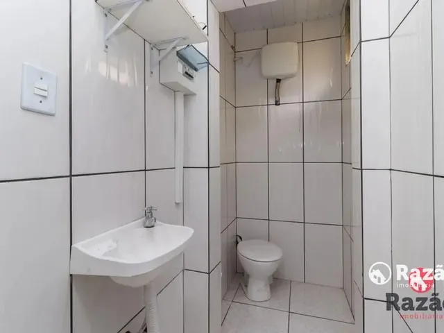 Loja para alugar, no bairro Cristo Rei em Curitiba