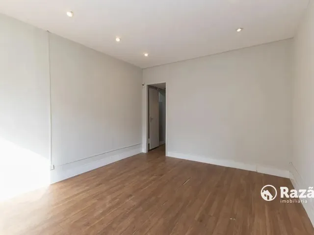 Loja para alugar, no bairro Centro em Curitiba