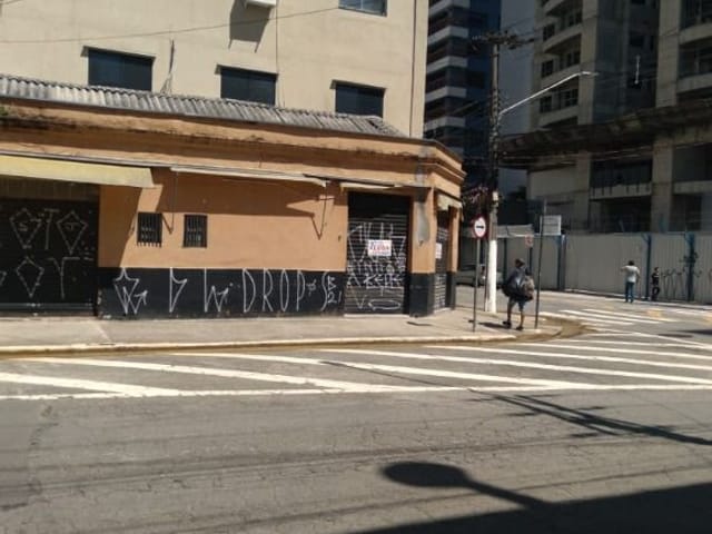 Foto do Loja - Salão para alugar, 110 m², esquina com a Rua Platina por R$ 6.390/mês - a 100m da Radial Leste e próximo ao metro Tatuapé/SP | ZONA LESTE IMÓVEIS