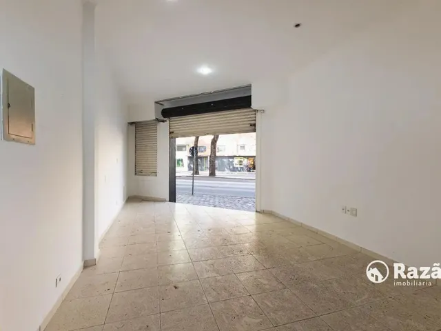 Loja para alugar, no bairro Centro em Curitiba