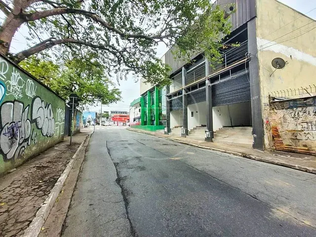 Loja com 24m², para alugar, no bairro Parque Brasil em São Paulo