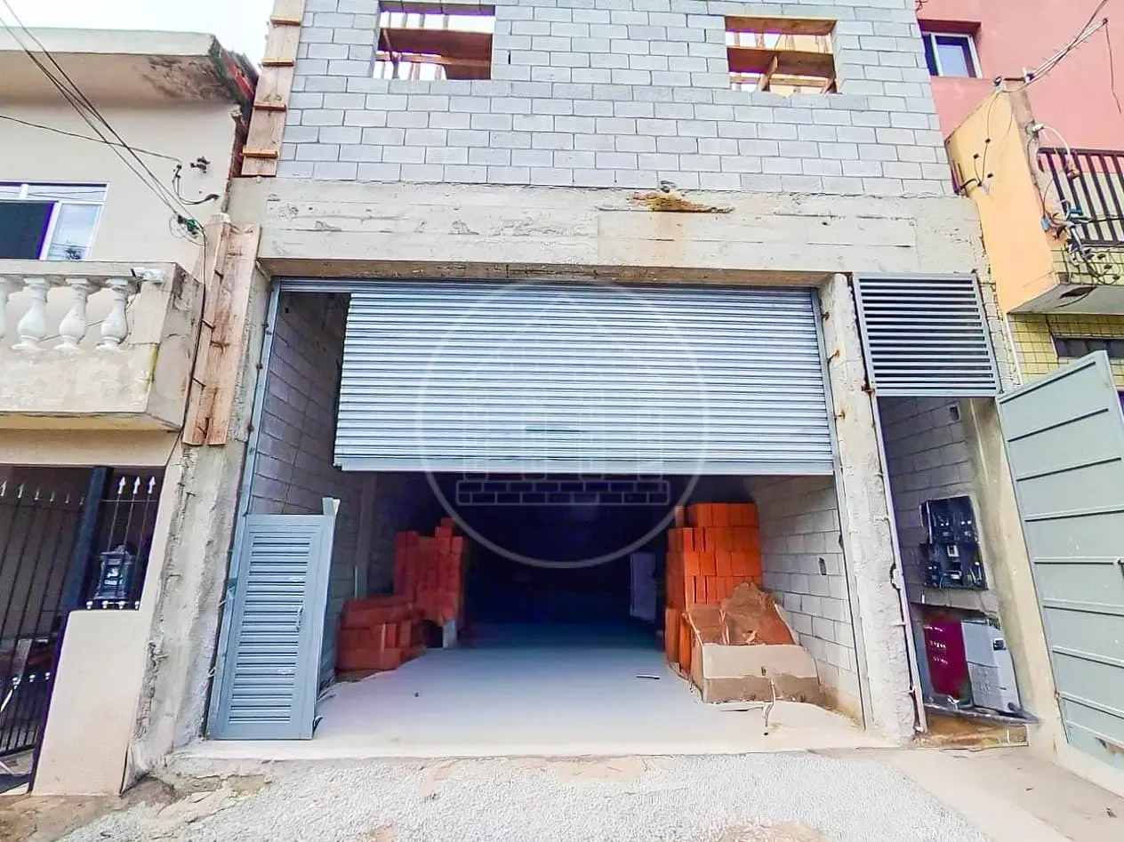 Loja-Salão, 140 m² - Foto 1