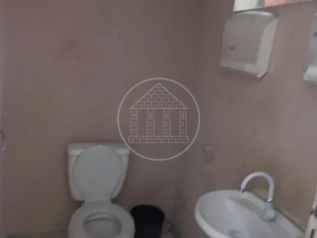 Loja com 200m², para alugar, no bairro Parque Brasil em São Paulo