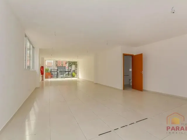 Loja para alugar, no bairro Centro em Curitiba