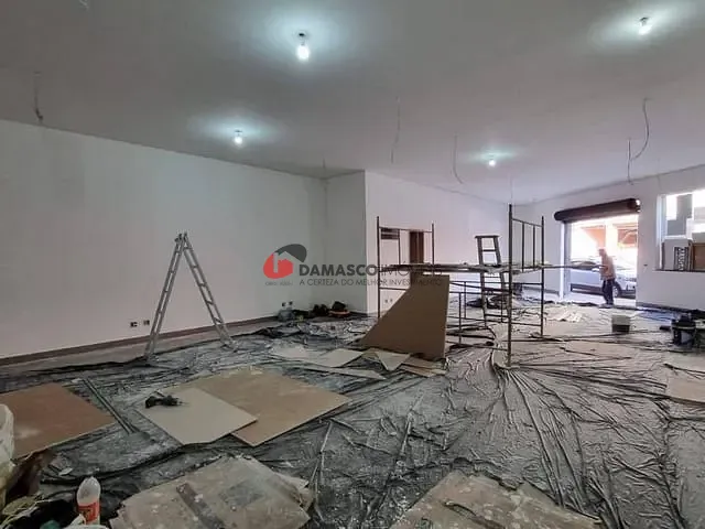 Loja para alugar, no bairro Cerâmica em São Caetano do Sul