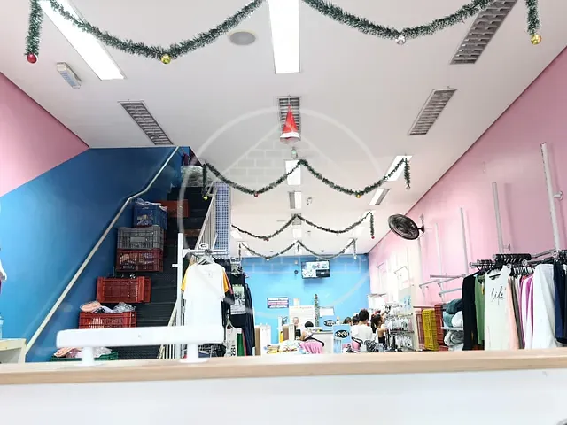 Loja com 370m², para alugar, no bairro Cantinho do Céu em São Paulo