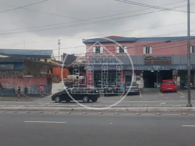 Loja com 1000m², à venda ou para alugar, no bairro Jardim Ana Lúcia em São Paulo