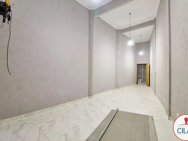 Loja para alugar, no bairro Centro em Curitiba