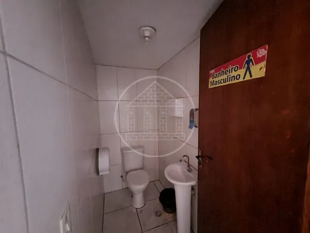 Loja com 90m², para alugar, no bairro Parque Brasil em São Paulo