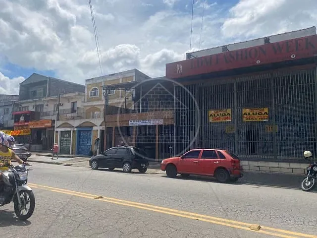 Loja com 225m², para alugar, no bairro Jardim Toca em São Paulo