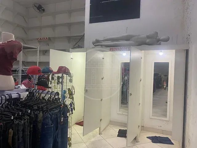Loja com 225m², para alugar, no bairro Jardim Toca em São Paulo