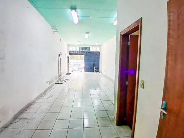 Loja com 500m², para alugar, no bairro Cidade Dutra em São Paulo
