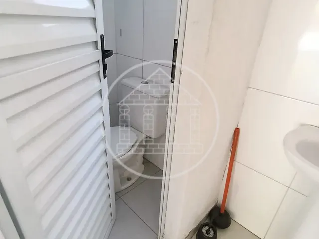 Loja para alugar, no bairro Jardim Santa Rita em São Paulo