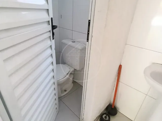 Loja para alugar, no bairro Jardim Santa Rita em São Paulo
