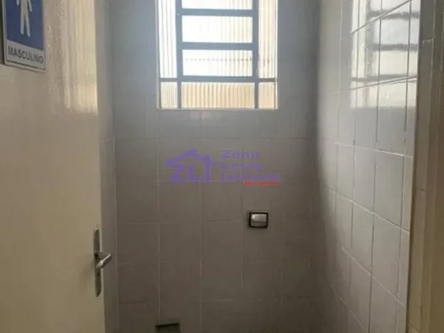 Loja com 200m², à venda ou para alugar, no bairro Vila Talarico em São Paulo