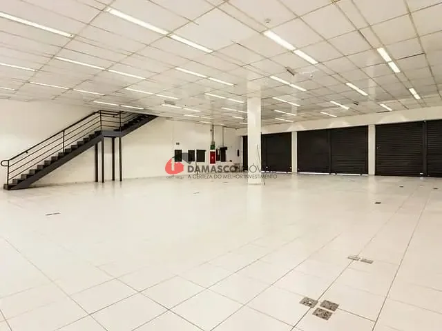Loja com 979m², para alugar, no bairro Freguesia do Ó em São Paulo