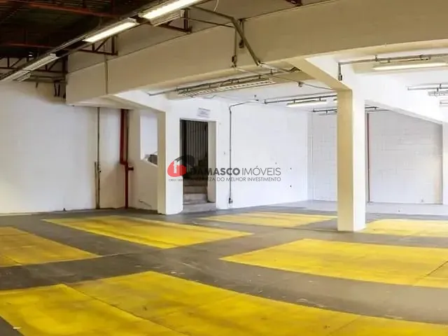 Loja com 979m², para alugar, no bairro Freguesia do Ó em São Paulo