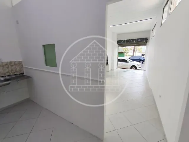 Sala com 20m², para alugar, no bairro Cidade Dutra em São Paulo