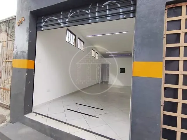 Sala com 20m², para alugar, no bairro Cidade Dutra em São Paulo
