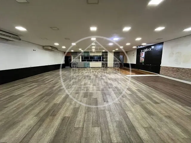 Loja com 350m², à venda ou para alugar, no bairro Jardim Marajoara em São Paulo