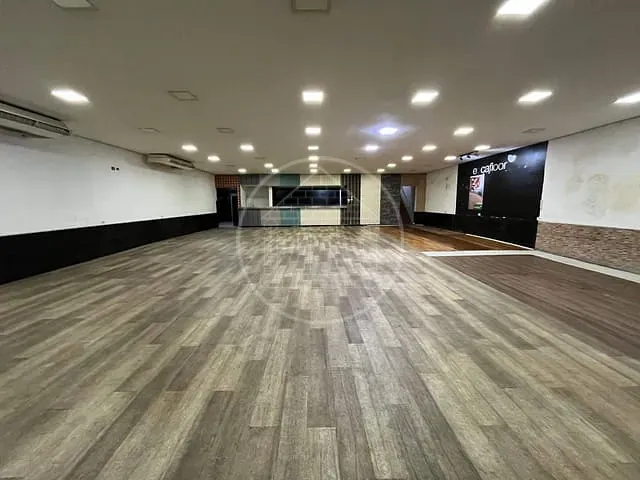 Loja com 350m², à venda ou para alugar, no bairro Jardim Marajoara em São Paulo