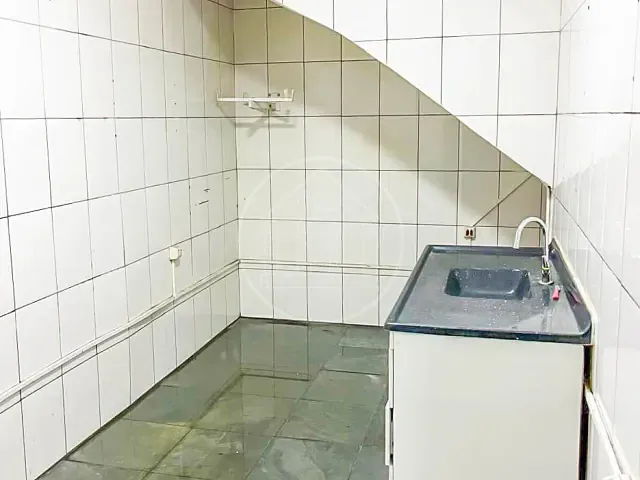 Loja com 350m², à venda ou para alugar, no bairro Jardim Marajoara em São Paulo