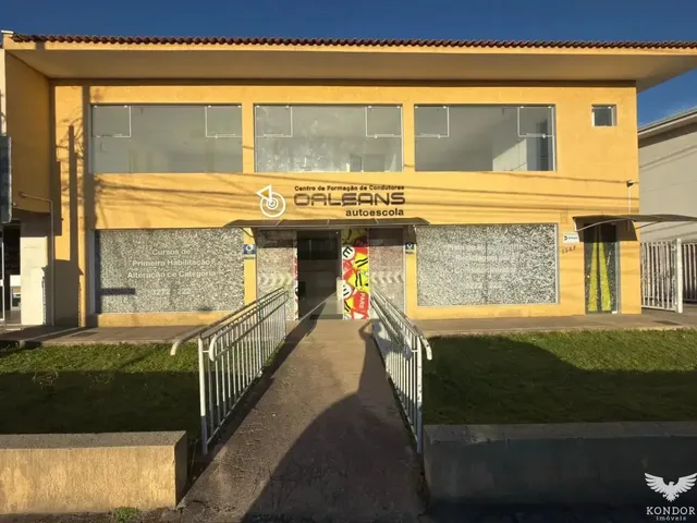 Loja para alugar, no bairro Santa Felicidade em Curitiba