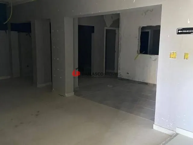 Loja para alugar, no bairro Jardim em Santo André