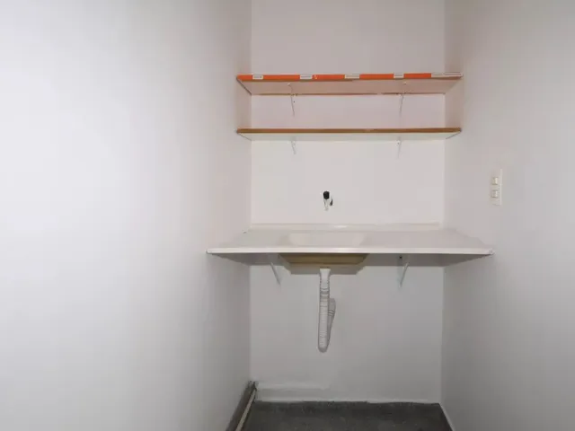 Loja para alugar, no bairro São Braz em Curitiba