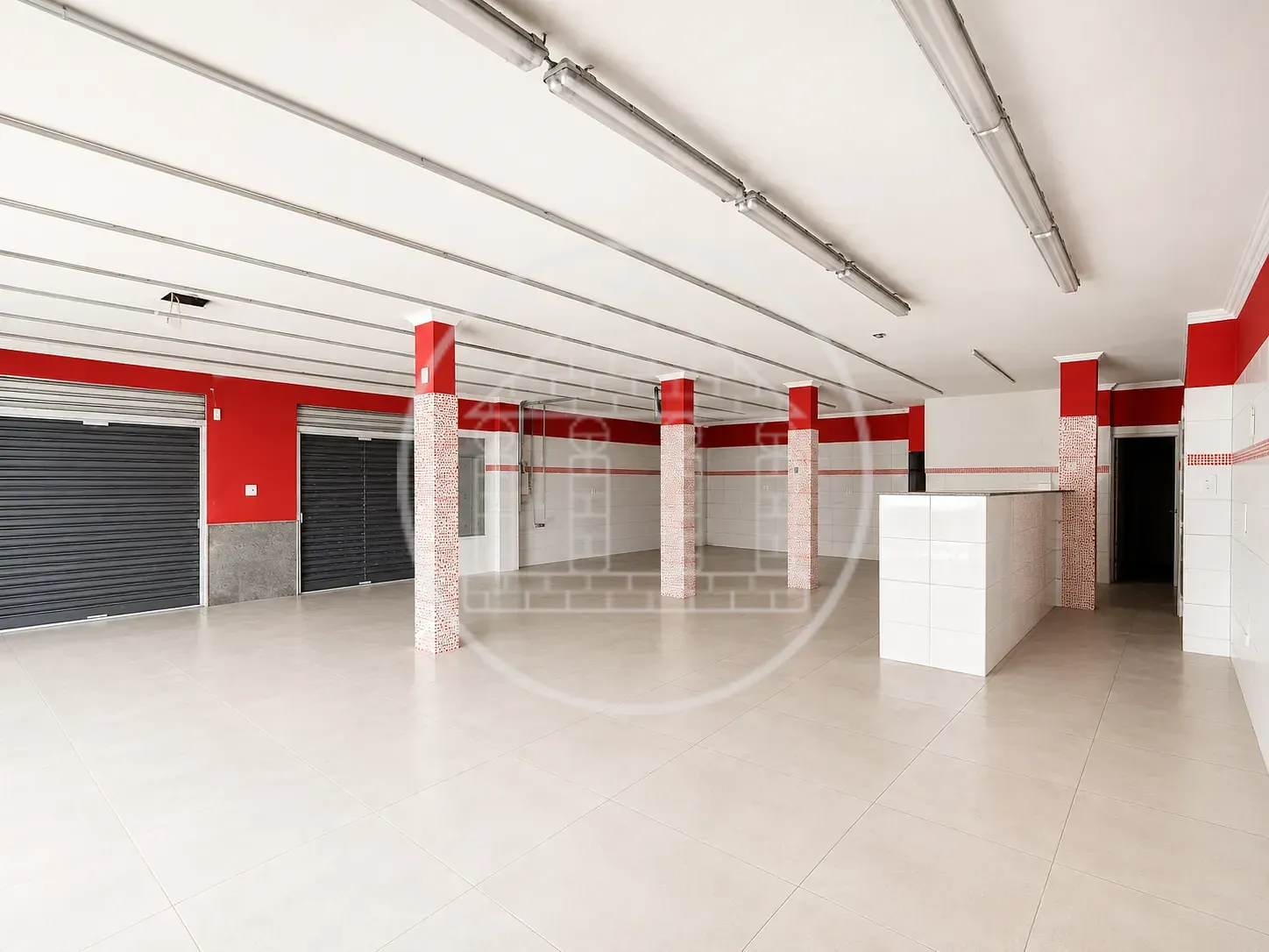 Loja-Salão, 350 m² - Foto 1