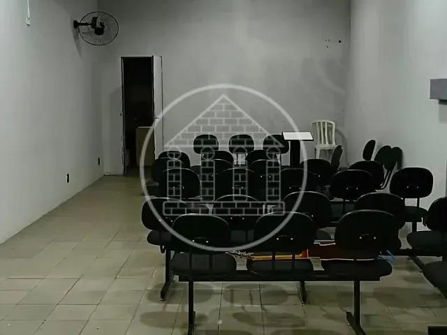 Loja para alugar, no bairro Conjunto Habitacional Brigadeiro Faria Lima em São Paulo