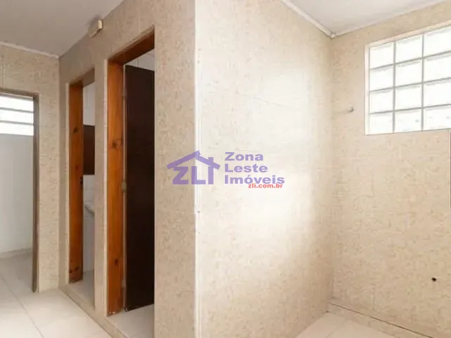Loja com 120m², para alugar, no bairro Vila Antonieta em São Paulo