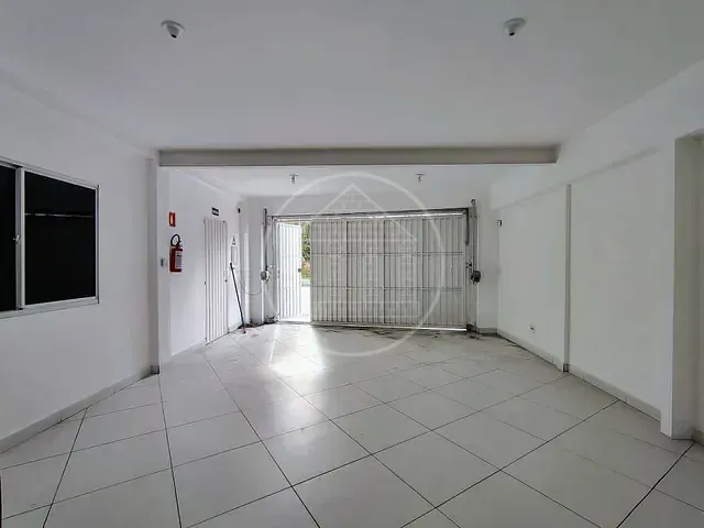 Loja com 80m², para alugar, no bairro Santo Amaro em São Paulo
