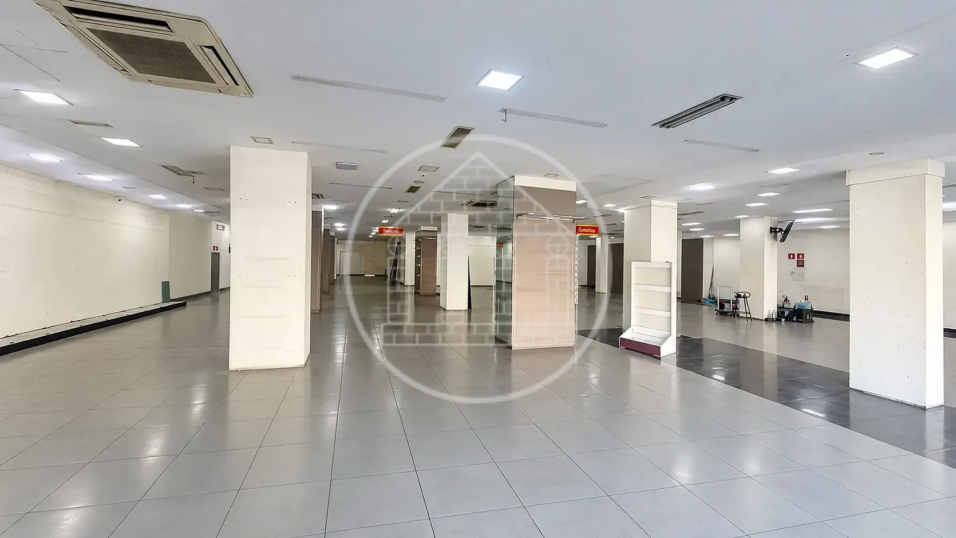 Loja-Salão, 2095 m² - Foto 2