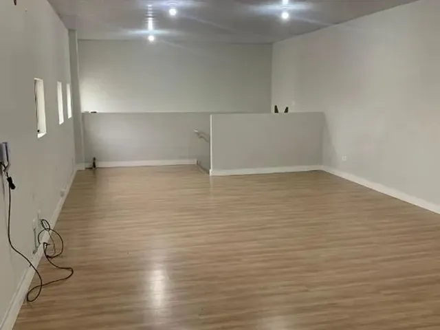 Loja para alugar, no bairro Bairro Alto em Curitiba