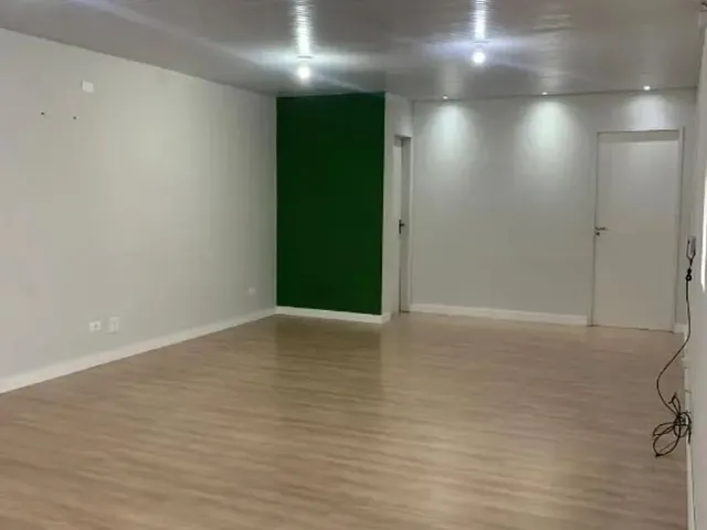Loja para alugar, no bairro Bairro Alto em Curitiba