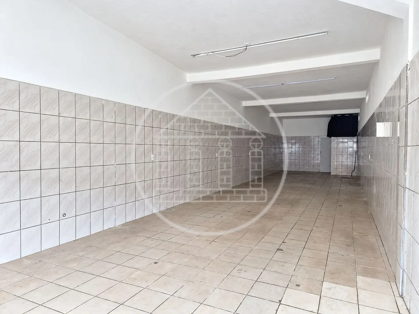 Loja-Salão, 100 m² - Foto 1