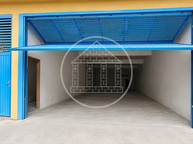 Loja com 200m², para alugar, no bairro Jardim Santa Bárbara em São Paulo