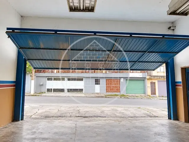 Loja com 200m², para alugar, no bairro Jardim Santa Bárbara em São Paulo